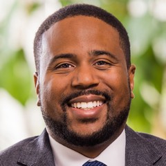 headshot for Anthony Magee