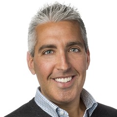 headshot for Aaron Block