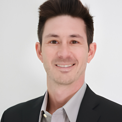 headshot for Ryan Botwinick