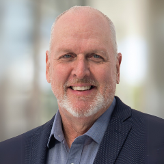 headshot for Chris Shaida