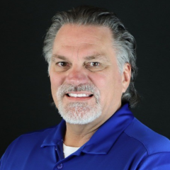 headshot for Jeff Ewing