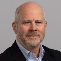 headshot for Brad Hughart