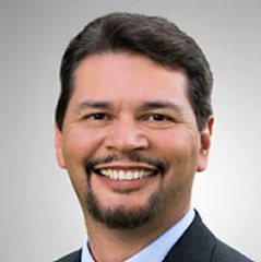 headshot for Jesse Carrillo