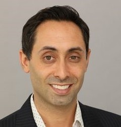 headshot for Zev Nagel