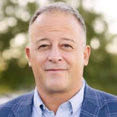 headshot for Robert Panetta