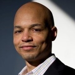 headshot for Christopher Perry, III