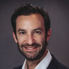 headshot for Ross Guttler