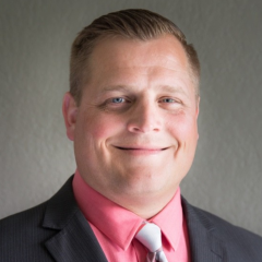 headshot for Nate Simpson