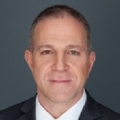 headshot for Steve Lefkowitz